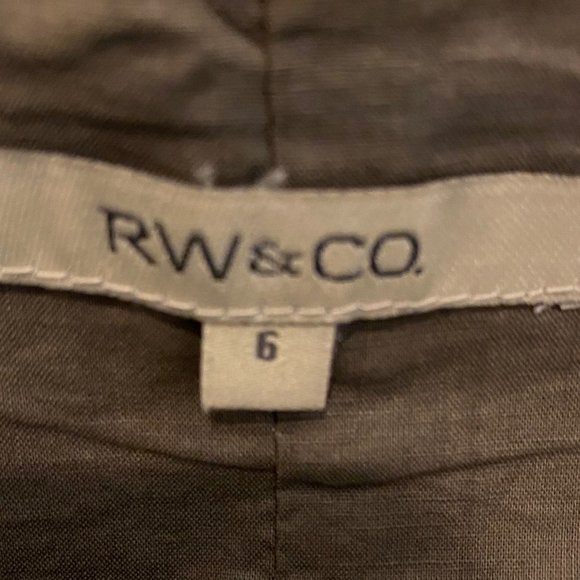 A-line Green Skirt - Picture 2 of 2